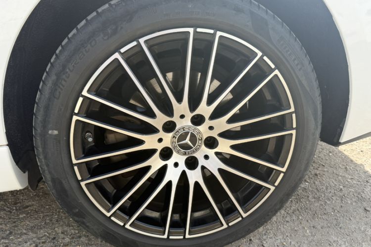 Used Mercedes-Benz C-Class 2023 Restyled C 260 L Sport Edition Exterior 6