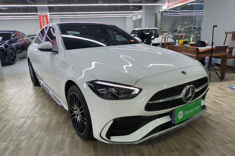 Used Mercedes-Benz C-Class 2023 Second Facelift C 260 L Sport Edition Front Right 45 Deg