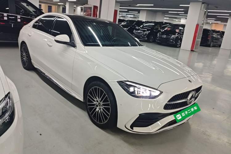 Used Mercedes-Benz C-Class 2023 C 260 L Sport Edition Front Right 45 Deg