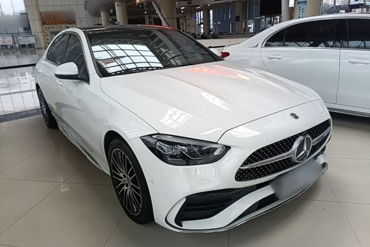 Used Mercedes-Benz C-Class 2023 Restyled C 260 L Sport Edition Front Right 45 Deg