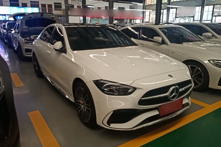 Used Mercedes-Benz C-Class 2023 Second Facelift C 260 L Sport Edition Front Right 45 Deg