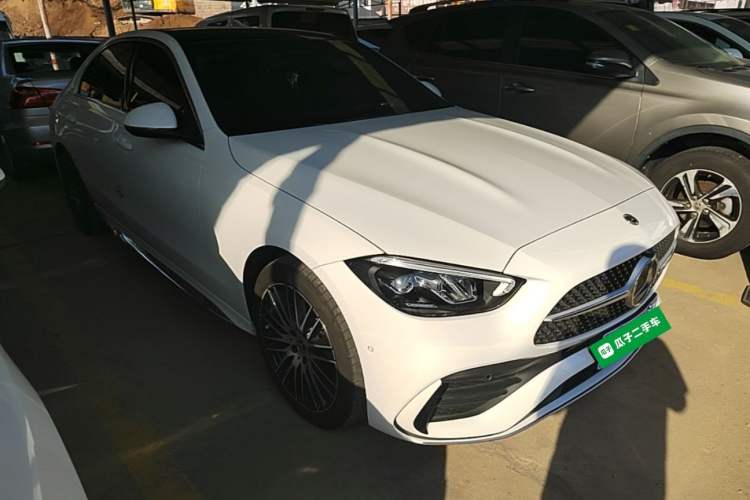 Used Mercedes-Benz C-Class 2023 Restyled C 260 L Sport Edition Front Right 45 Deg