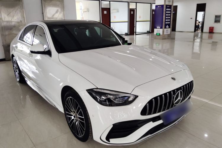 Used Mercedes-Benz C-Class 2023 Second Facelift C 260 L Sport Edition Front Right 45 Deg