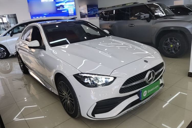 Used Mercedes-Benz C-Class 2023 Second Facelift C 260 L Sport Edition Front Right 45 Deg