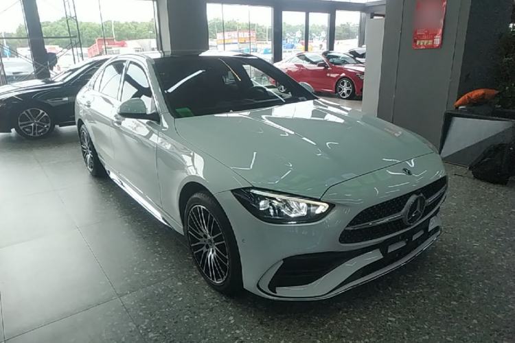 Used Mercedes-Benz C-Class 2023 Restyled C 260 L Sport Edition Front Right 45 Deg