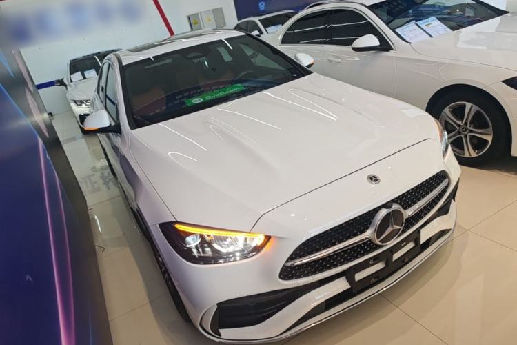 Used Mercedes-Benz C-Class 2023 Revised C 200 L Sport Edition Front Right 45 Deg
