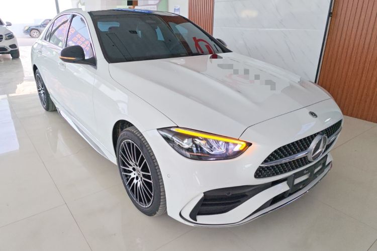 Used Mercedes-Benz C-Class 2023 Restyled C 260 L Sport Edition Front Right 45 Deg