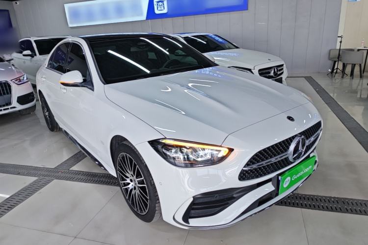 Used Mercedes-Benz C-Class 2023 Second Facelift C 260 L Sport Edition Front Right 45 Deg