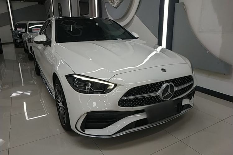 Used Mercedes-Benz C-Class 2023 C 260 L Sport Edition Front Right 45 Deg