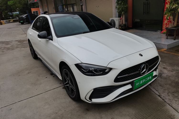 Used Mercedes-Benz C-Class 2023 Second Facelift C 260 L Starry Night Sports Edition Front Right 45 Deg