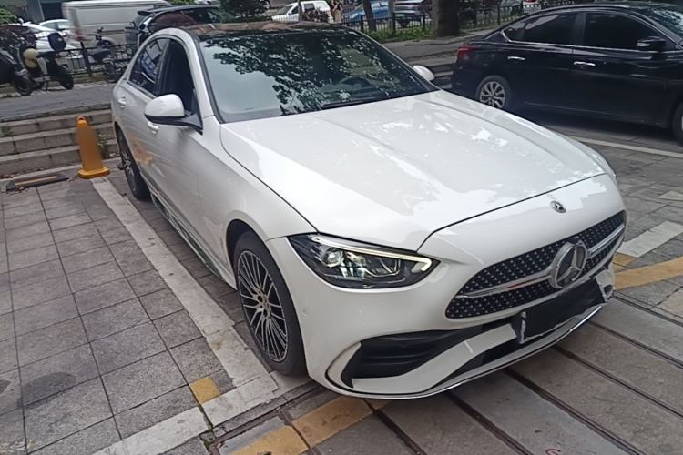 Used Mercedes-Benz C-Class 2023 C 260 L Sport Edition Front Right 45 Deg
