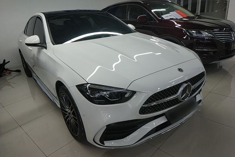 Used Mercedes-Benz C-Class 2023 C 260 L Sport Edition Front Right 45 Deg
