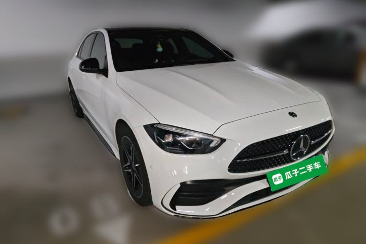 Used Mercedes-Benz C-Class 2023 Restyled C 260 L Night Edition Sports Version Front Right 45 Deg
