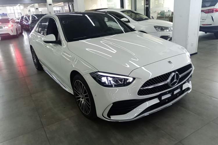 Used Mercedes-Benz C-Class 2023 Second Facelift C 260 L Sport Edition Front Right 45 Deg