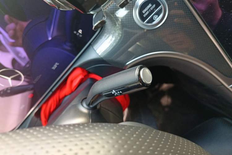 Used Mercedes-Benz C-Class 2023 Restyled C 260 L Sport Edition Gear Lever