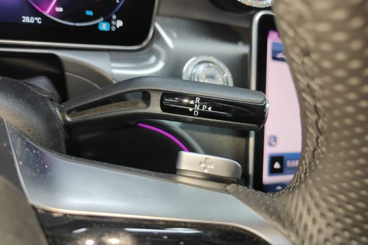 Used Mercedes-Benz C-Class 2023 C 260 L Sport Edition Gear Lever