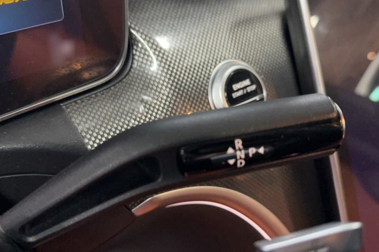 Used Mercedes-Benz C-Class 2023 C 260 L Sport Edition Gear Lever