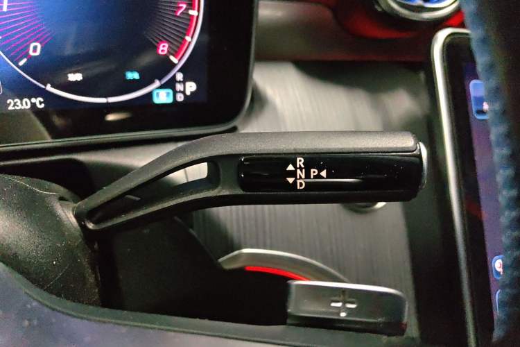 Used Mercedes-Benz C-Class 2023 C 260 L Sport Edition Gear Lever