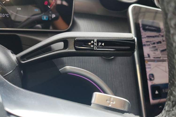Used Mercedes-Benz C-Class 2023 Restyled C 260 L Sport Edition Gear Lever