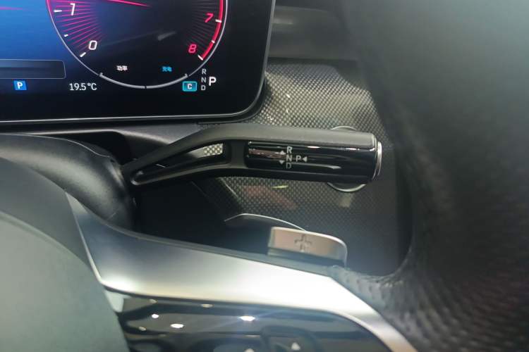 Used Mercedes-Benz C-Class 2023 C 200 L Sport Edition Gear Lever