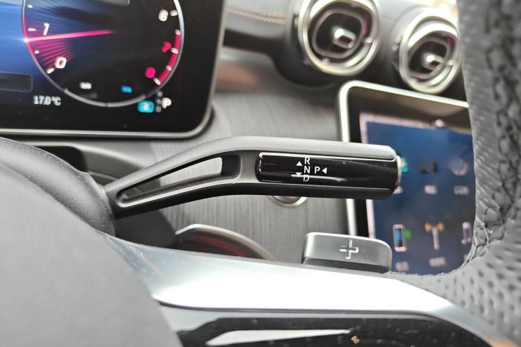 Used Mercedes-Benz C-Class 2023 C 260 L Sport Edition Gear Lever