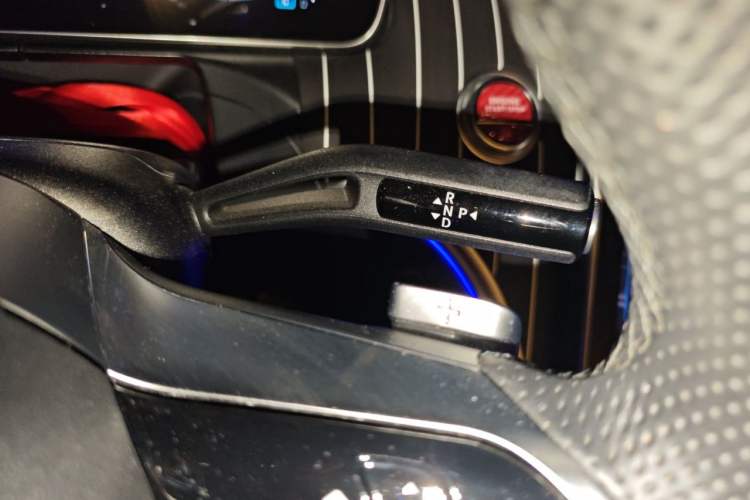 Used Mercedes-Benz C-Class 2023 C 260 L Sport Edition Gear Lever