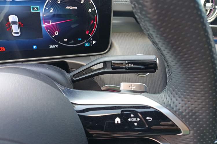 Used Mercedes-Benz C-Class 2023 C 260 L Sport Edition Gear Lever