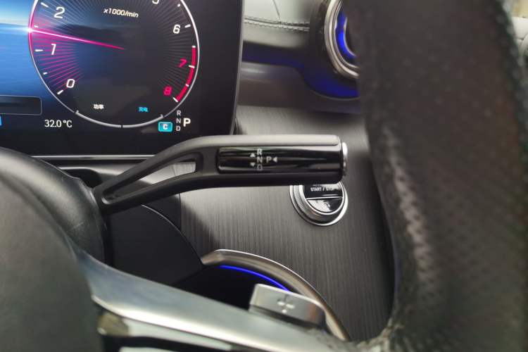 Used Mercedes-Benz C-Class 2023 C 260 L Sport Edition Gear Lever