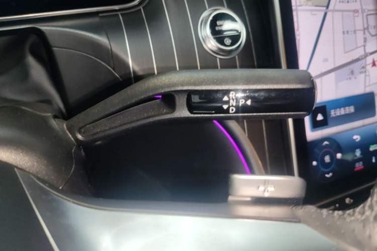 Used Mercedes-Benz C-Class 2023 Restyled C 260 L Sport Edition Gear Lever