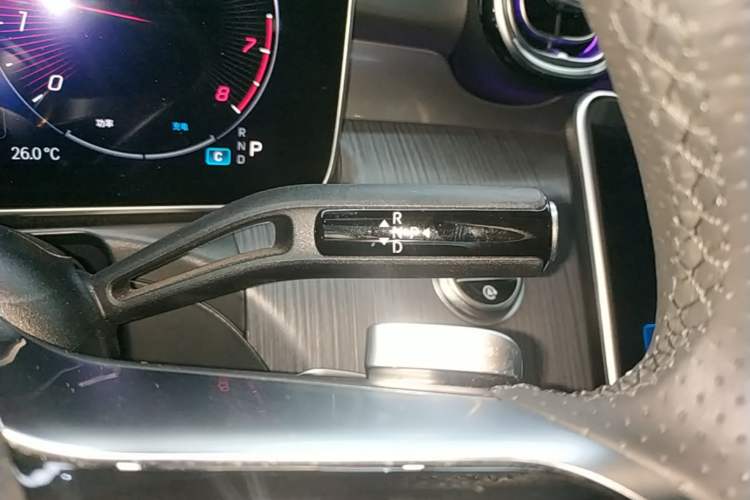 Used Mercedes-Benz C-Class 2023 C 260 L Sport Edition Gear Lever