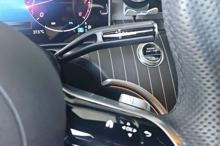 Used Mercedes-Benz C-Class 2023 C 260 L Sport Edition Gear Lever