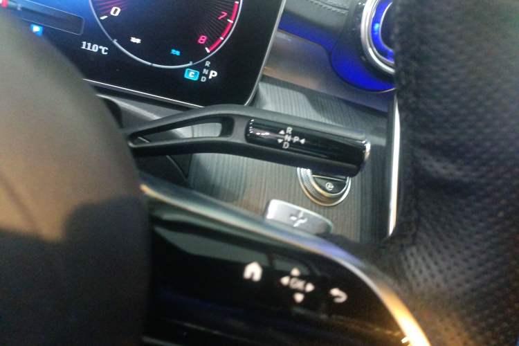 Used Mercedes-Benz C-Class 2023 C 260 L Sport Edition Gear Lever