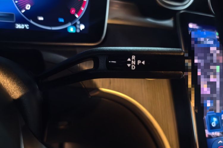 Used Mercedes-Benz C-Class 2023 C 260 L Sport Edition Gear Lever
