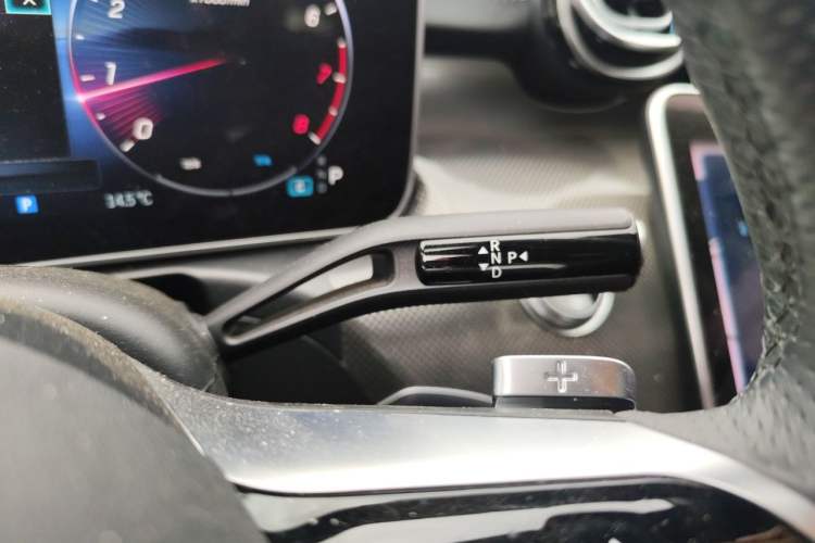 Used Mercedes-Benz C-Class 2023 Restyled C 260 L Sport Edition Gear Lever