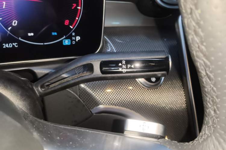 Used Mercedes-Benz C-Class 2023 Restyled C 260 L Sport Edition Gear Lever