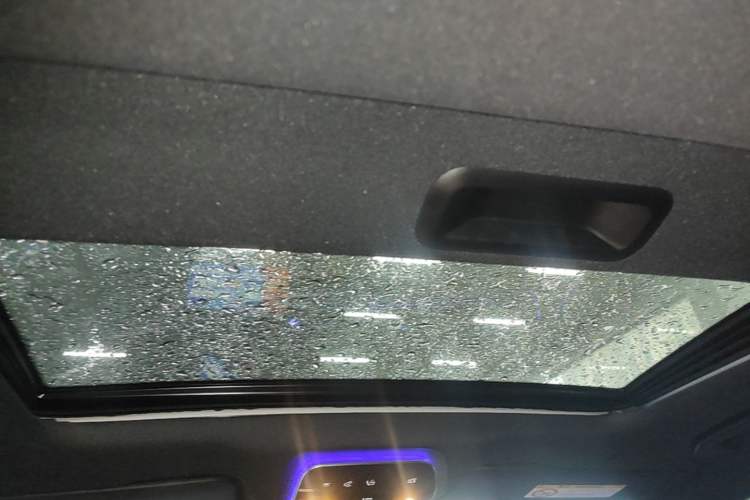 Used Mercedes-Benz C-Class 2023 C 200 L Sport Edition Headliner