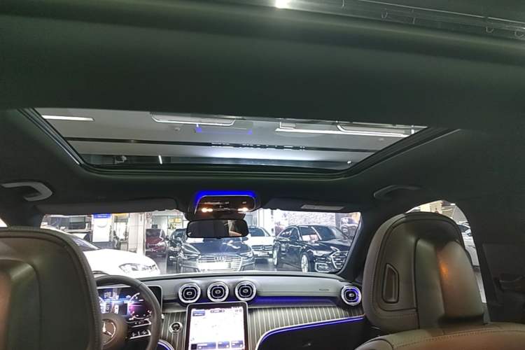 Used Mercedes-Benz C-Class 2023 Restyled C 260 L Sport Edition Headliner