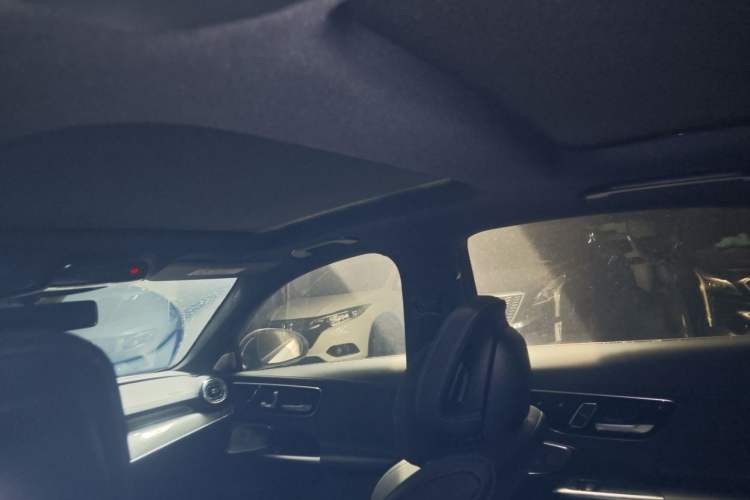 Used Mercedes-Benz C-Class 2023 Restyled C 260 L Night Edition Sports Version Headliner