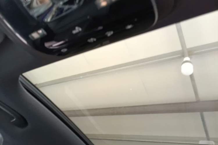 Used Mercedes-Benz C-Class 2023 Second Facelift C 260 L Sport Edition Headliner