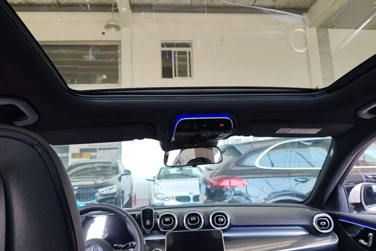 Used Mercedes-Benz C-Class 2023 Second Facelift C 260 L Sport Edition Headliner
