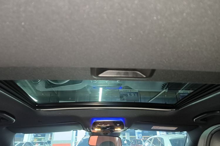 Used Mercedes-Benz C-Class 2023 C 200 L Sport Edition Headliner