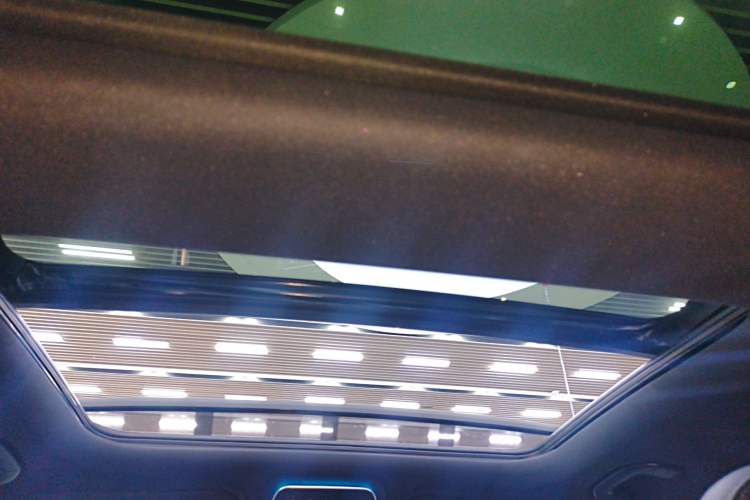 Used Mercedes-Benz C-Class 2023 Second Facelift C 260 L Starry Night Sports Edition Headliner