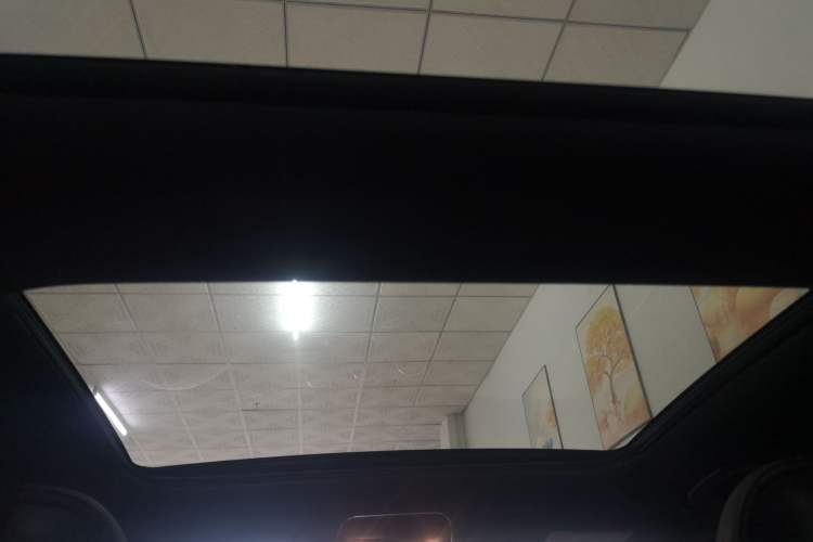 Used Mercedes-Benz C-Class 2023 Restyled C 260 L Sport Edition Headliner