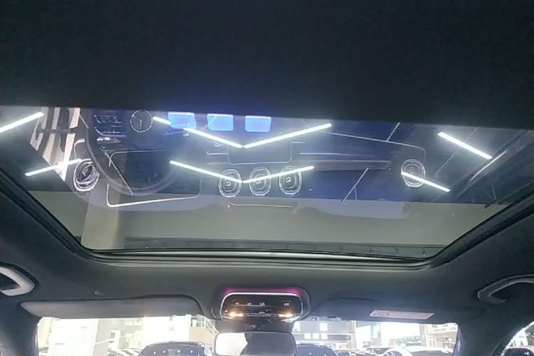 Used Mercedes-Benz C-Class 2023 Restyled C 260 L Sport Edition Headliner