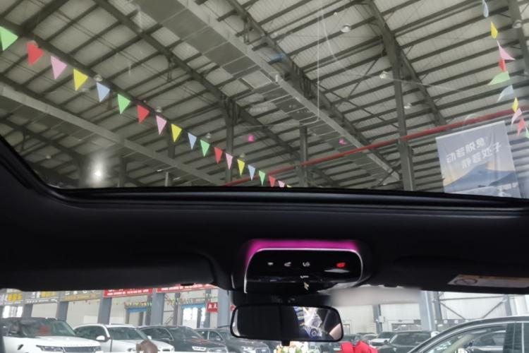 Used Mercedes-Benz C-Class 2023 Restyled C 260 L Sport Edition Headliner