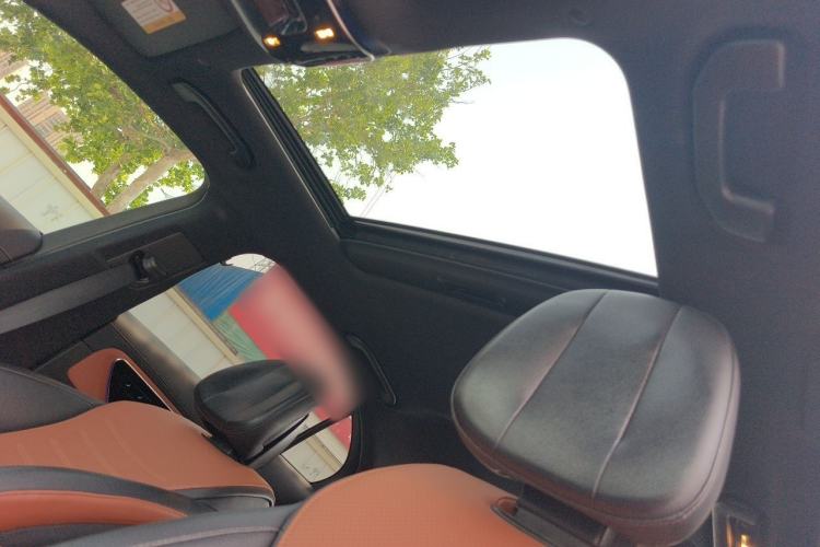 Used Mercedes-Benz C-Class 2023 C 200 L Sport Edition Headliner