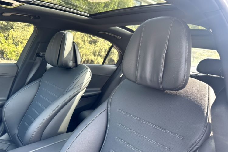 Used Mercedes-Benz C-Class 2023 Second Facelift C 260 L Sport Edition Headliner