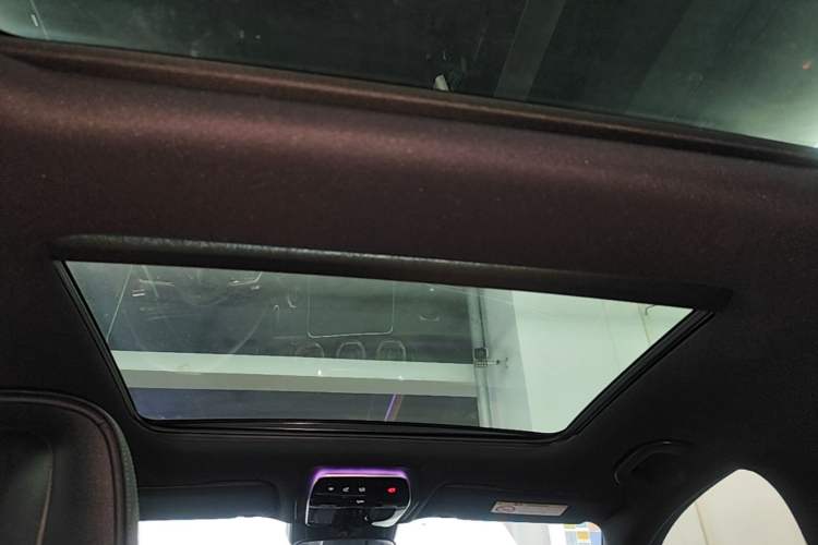 Used Mercedes-Benz C-Class 2023 Restyled C 260 L Sport Edition Headliner