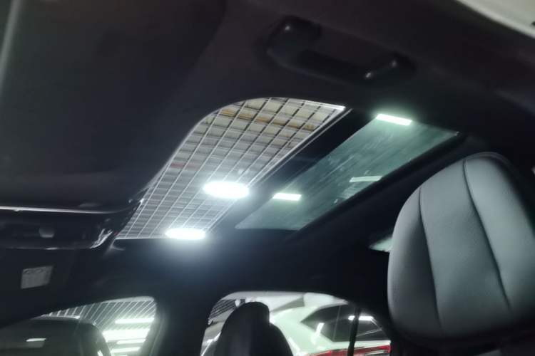 Used Mercedes-Benz C-Class 2023 C 260 L Sport Edition Headliner