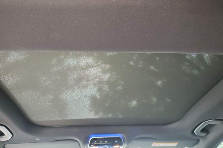 Used Mercedes-Benz C-Class 2023 Second Facelift C 260 L Headliner
